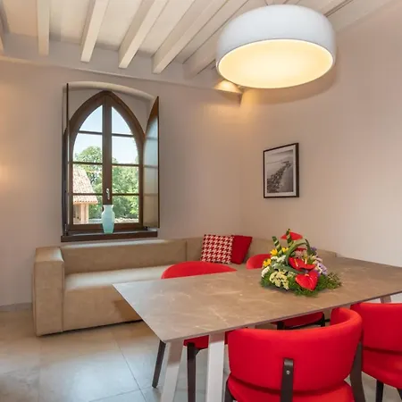 Borgo Di Drugolo Apartmán *